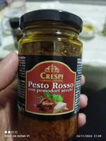 Pesto rosso con pomodori secchi