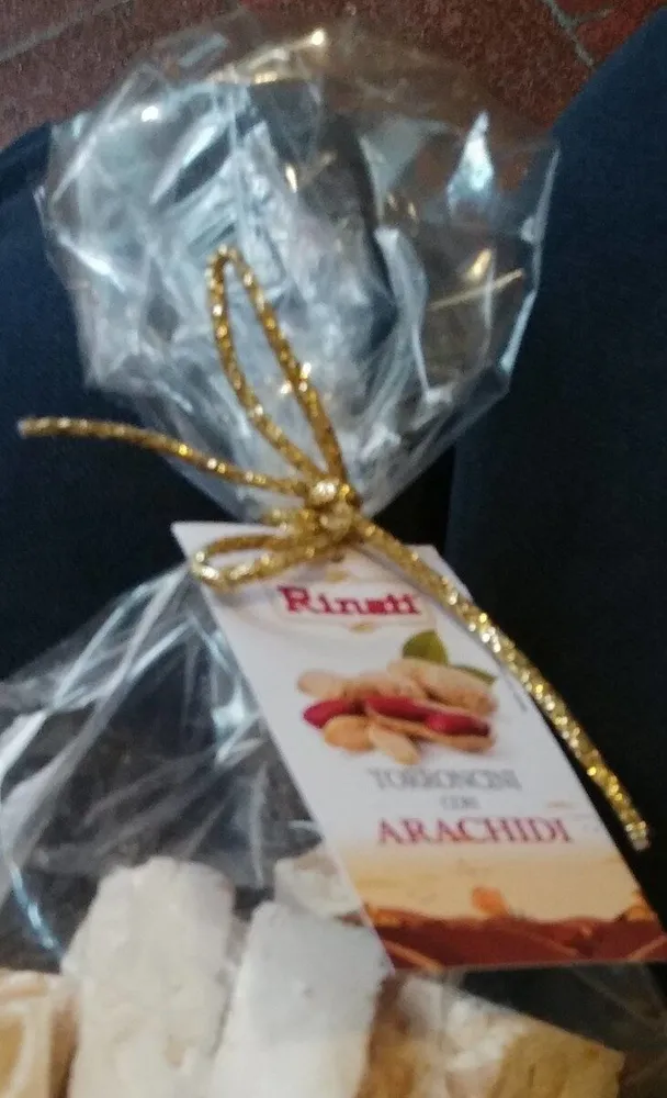 Torroncini con arachidi