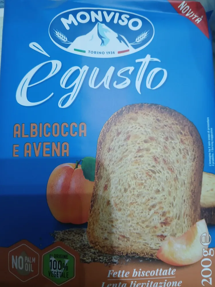 Fette biscottate albicocca e avena
