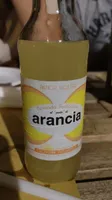 Bevanda analcolica al gusto di arancia