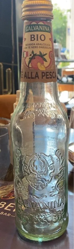 Thé glacé à la pêche