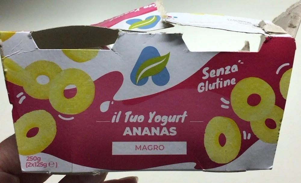 Yogurt magro all’ananas