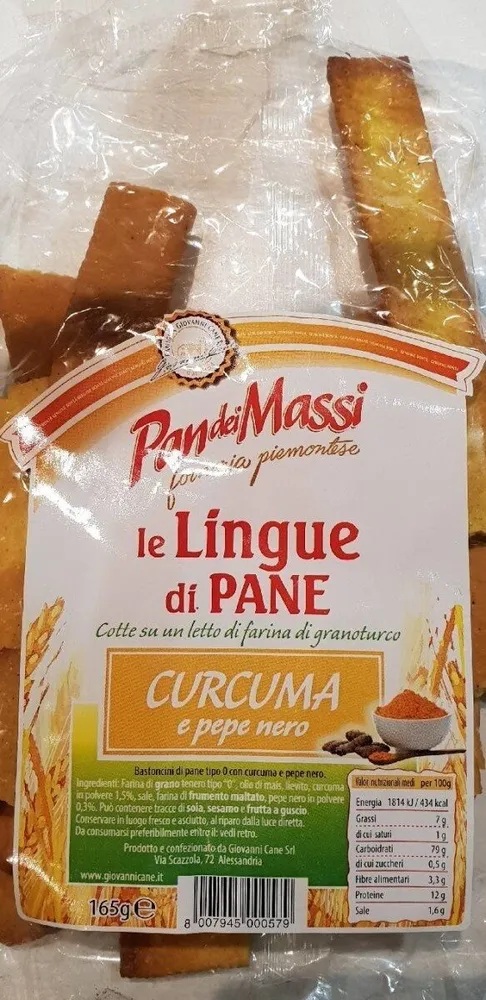 linguine di pane curcuma e pepe nero