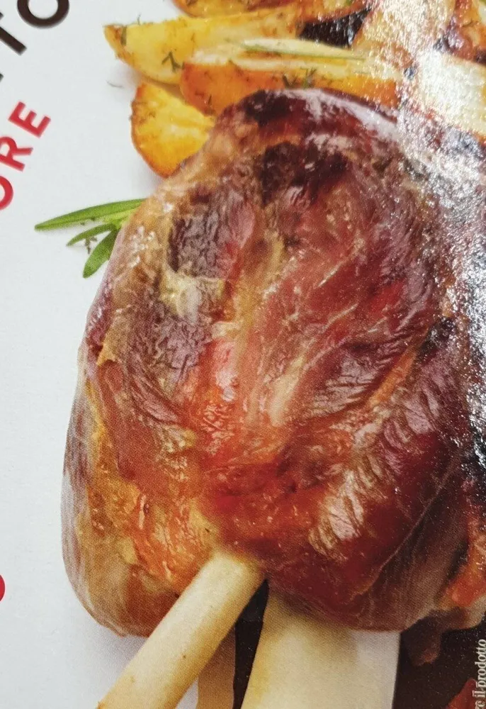 Stinco di prosciutto