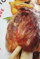 Stinco di prosciutto
