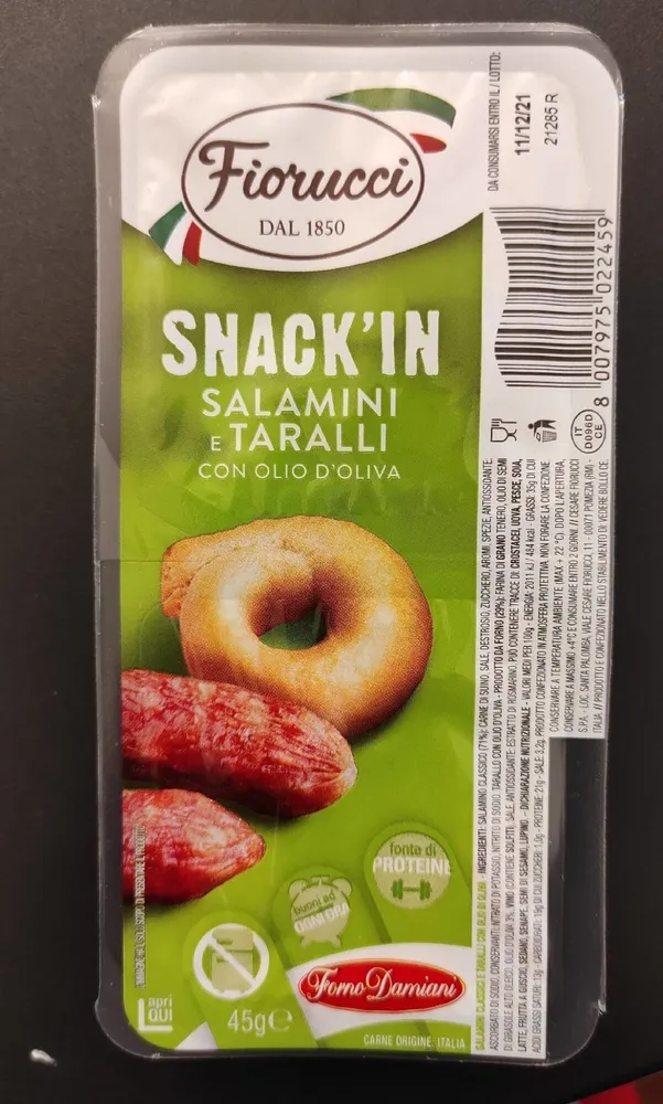 Snack'in salamini e taralli