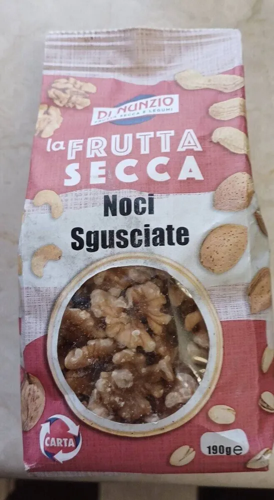 Noci sgusciate