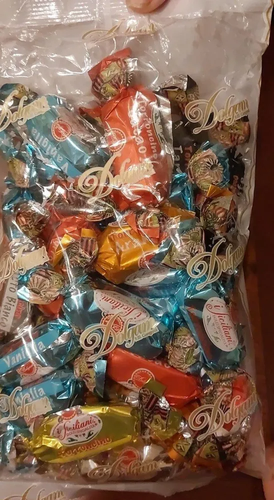 Torroncini alle mandorle ai gusti assortiti