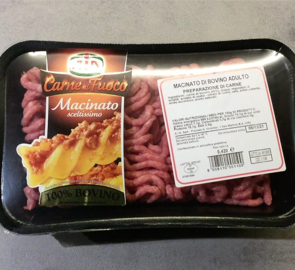 Macinato sceltissimo carne al fuoco