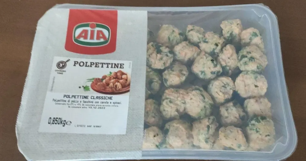 Polpettine di pollo e tacchino con carote e spinaci