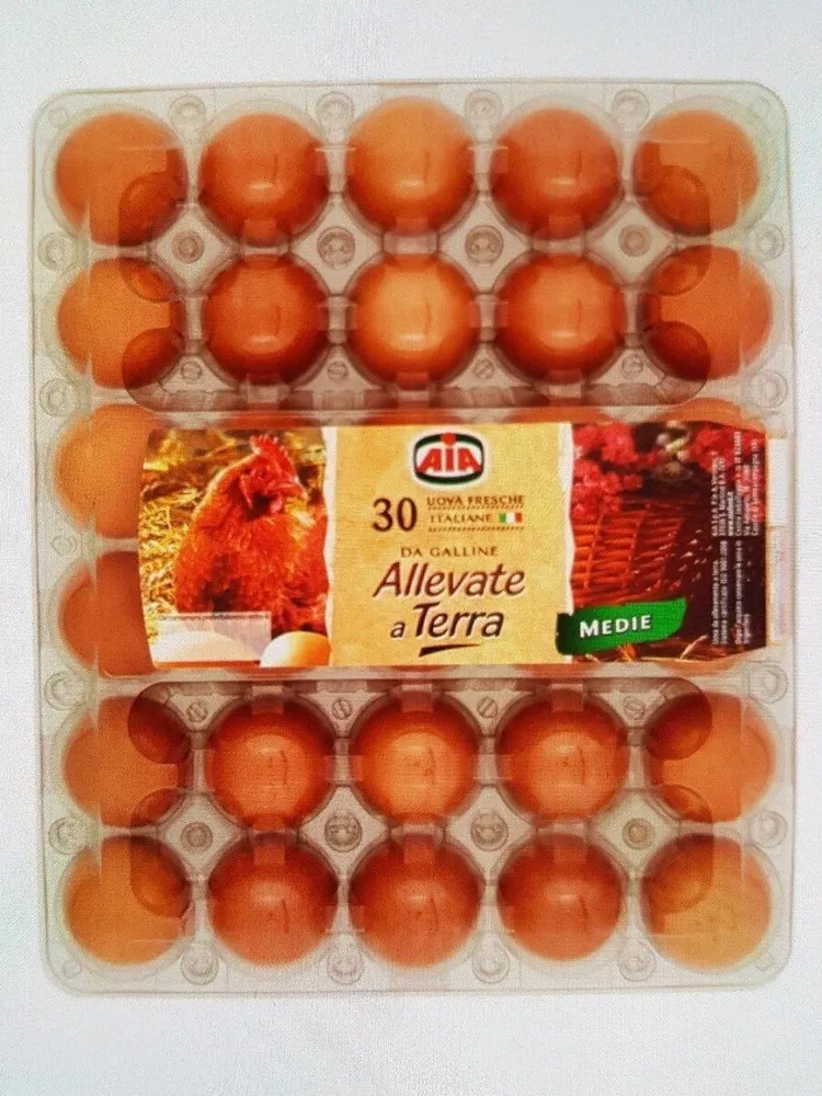 Uova Fresche Italiane da Galline Allevate a Terra Medie