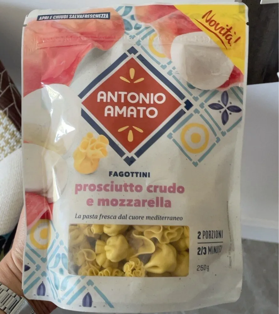 Fagottini prosciutto e mozzarella