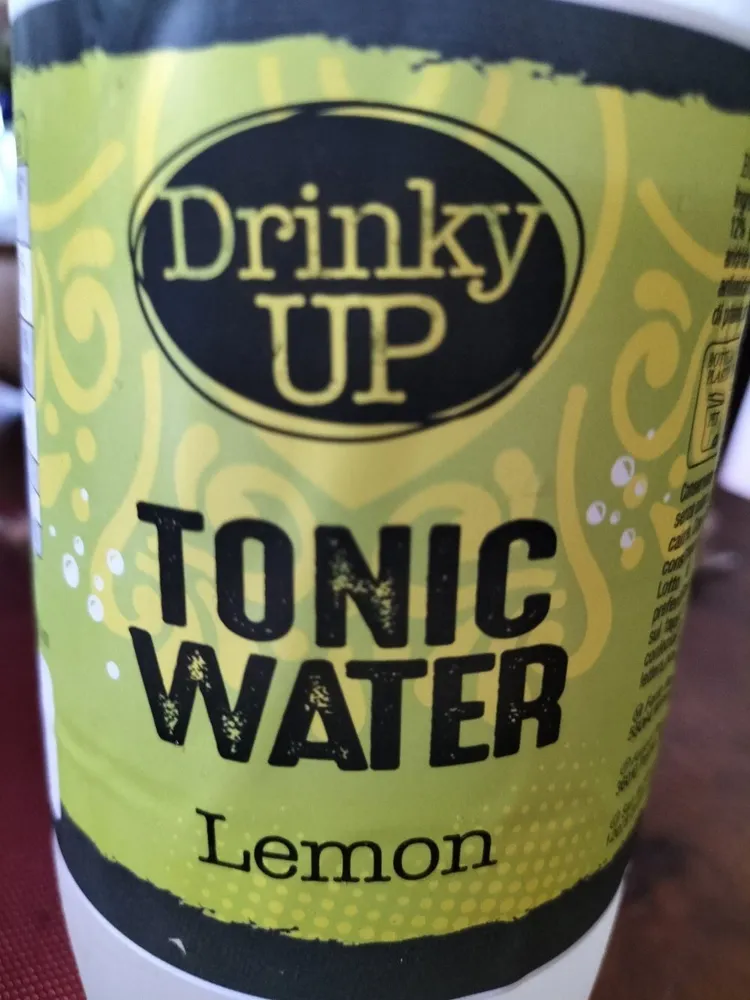 Drinky up tonic water lemon