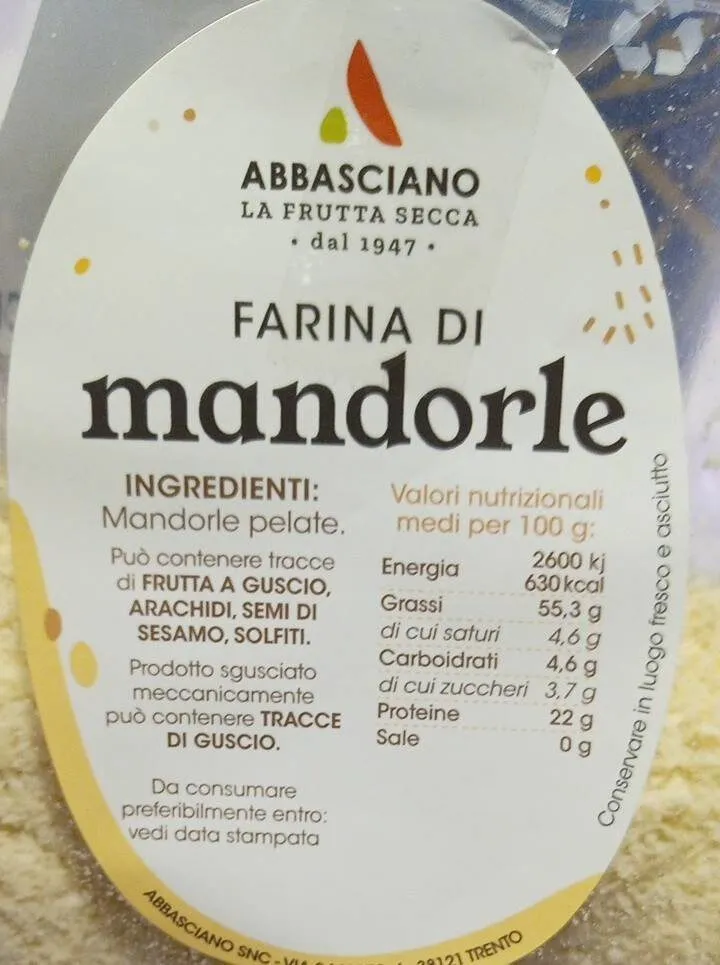 Farina di mandorle