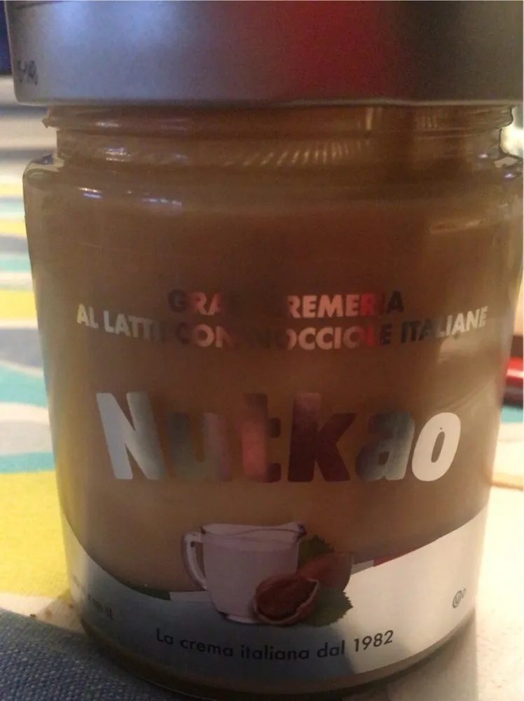 Crema nocciola