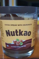 Cocoa spread with hazelnuts