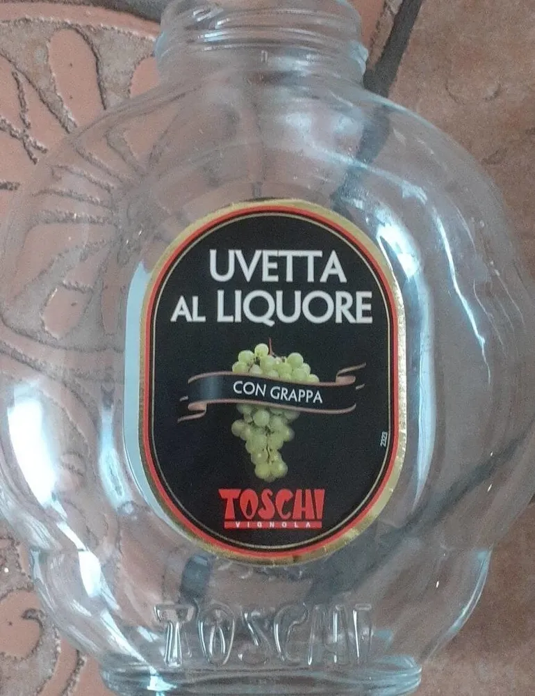 Uvetta al liquore con grappa