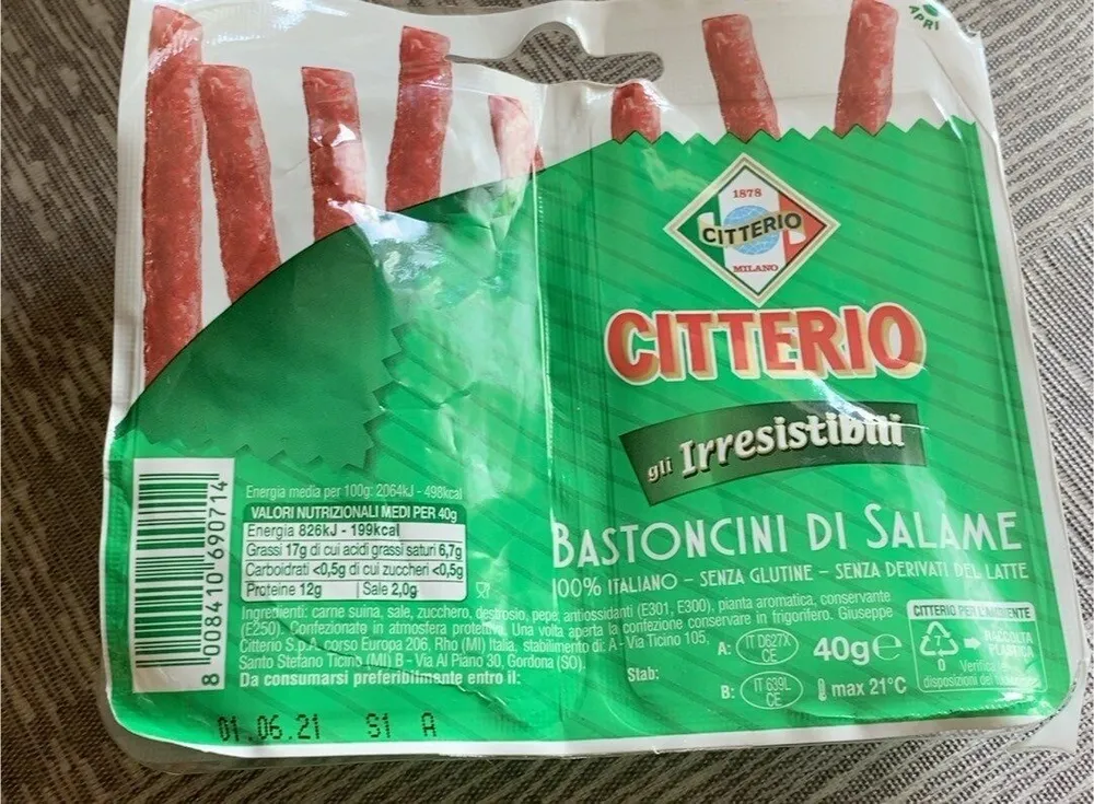 Bastoncini di salame