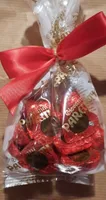Milk chocolate prailines will Gianduia filling