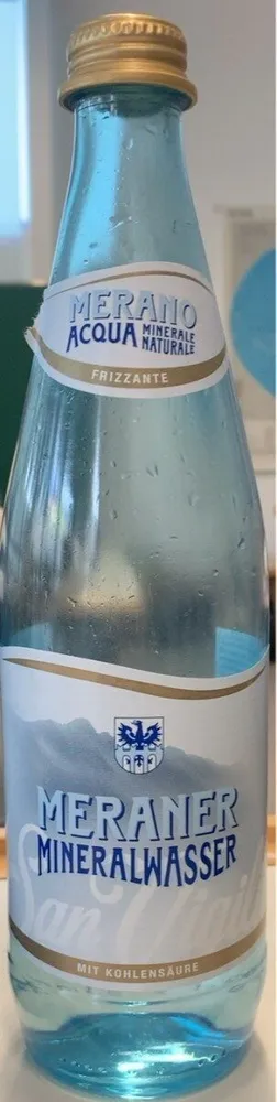 Acqua minerale frizzante