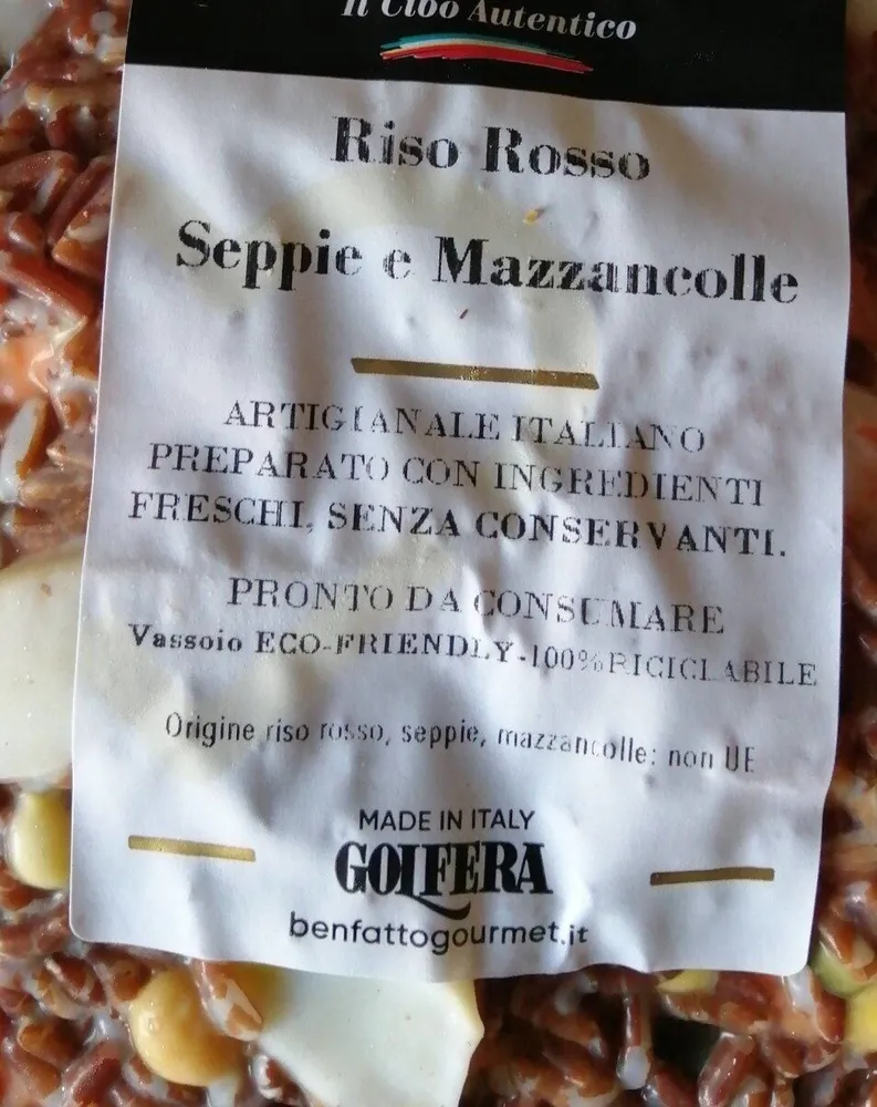 Riso rosso seppie e mazzancolle