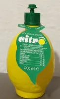 Succo di limone per condimento