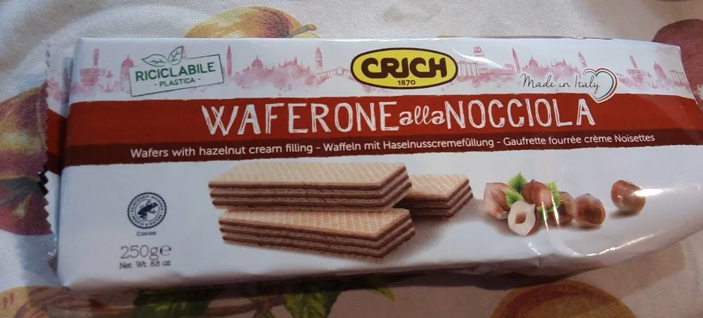 Waferone alla novciola