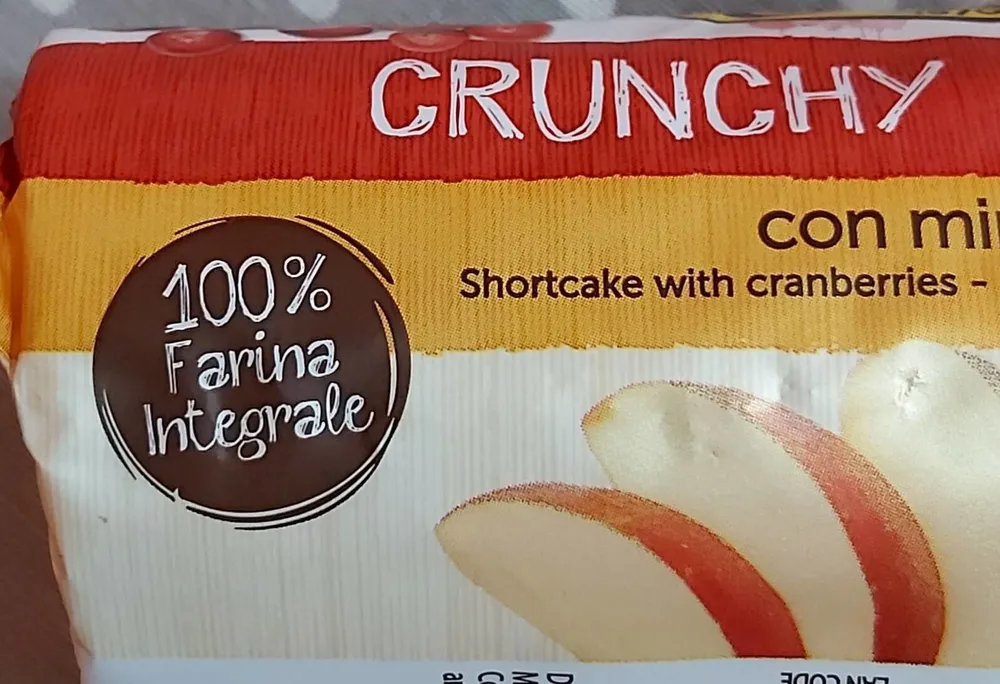 Crunchy cereals fruit