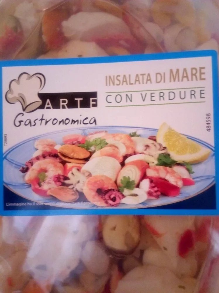 Insalata di mare con verdure