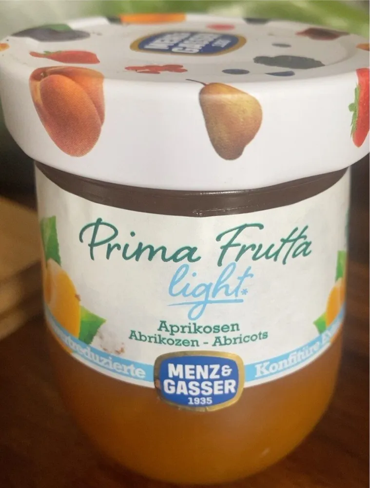 Prima fruta abrico