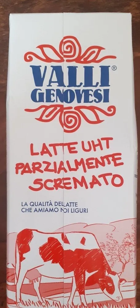 Latte Uht parzialmente scremato