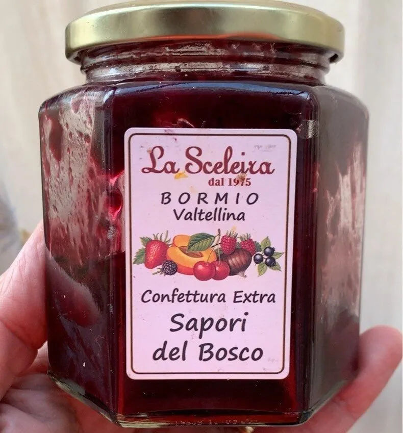 Confettura extra sapori del bosco