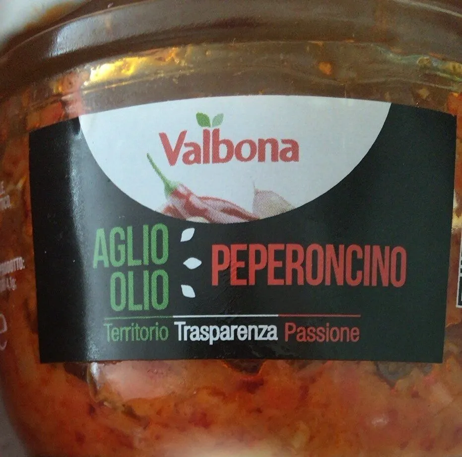 Peperoncino ajo aceite y chile
