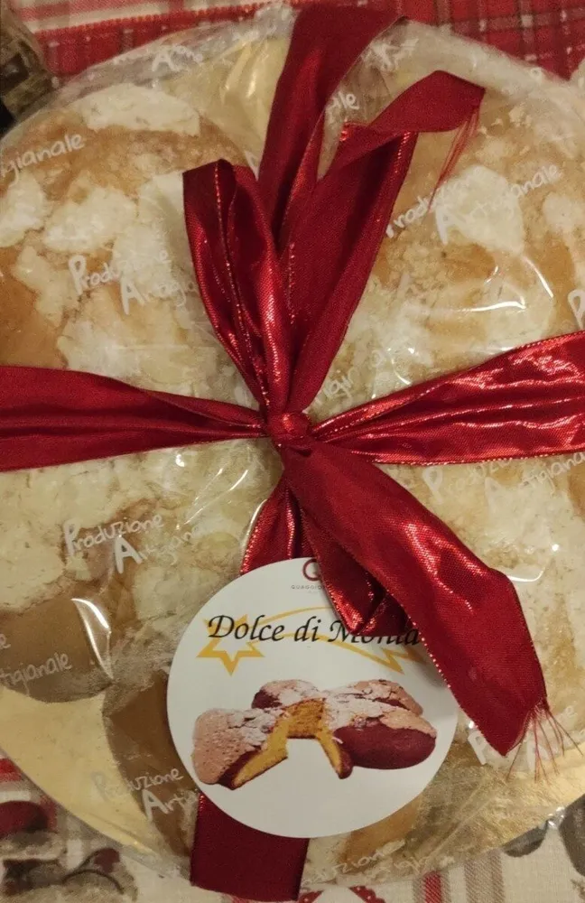Dolce di monia