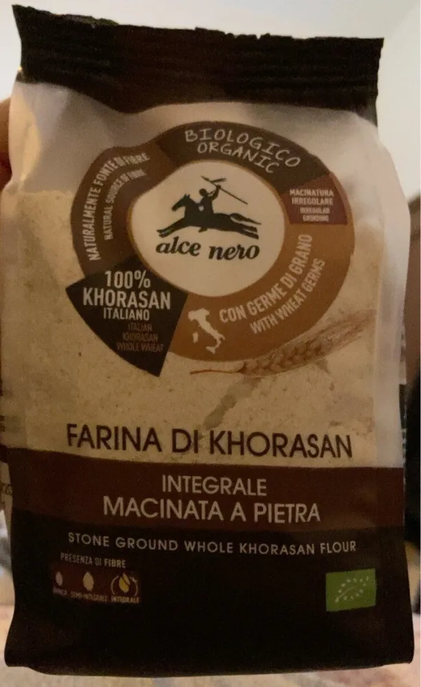 Farina di khorasan