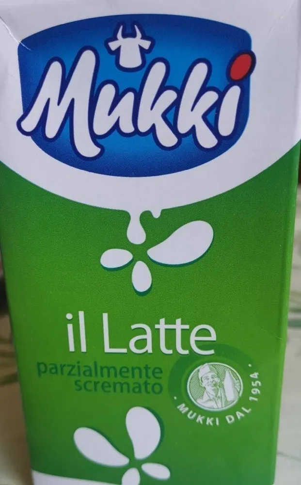 Il Latte (parzialmente scremato)