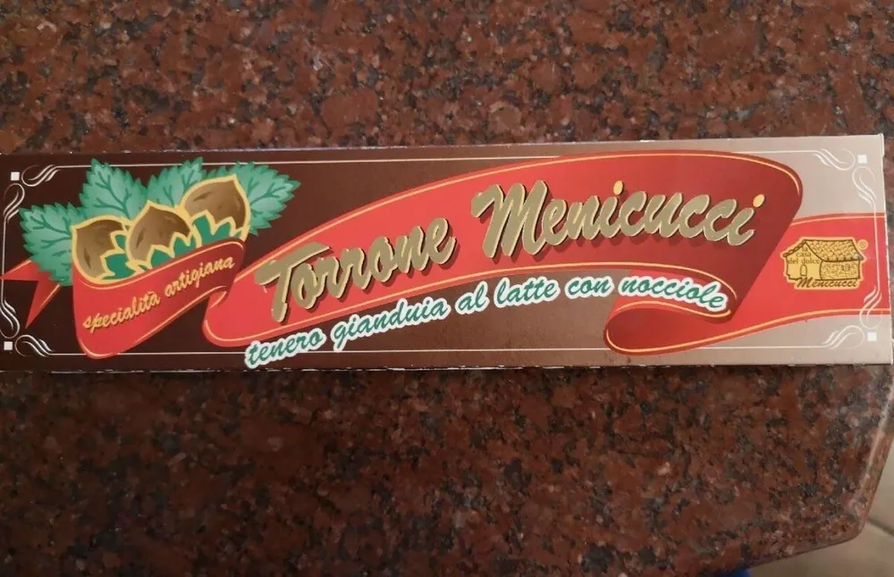 Torrone gianduia al latte con nocciole