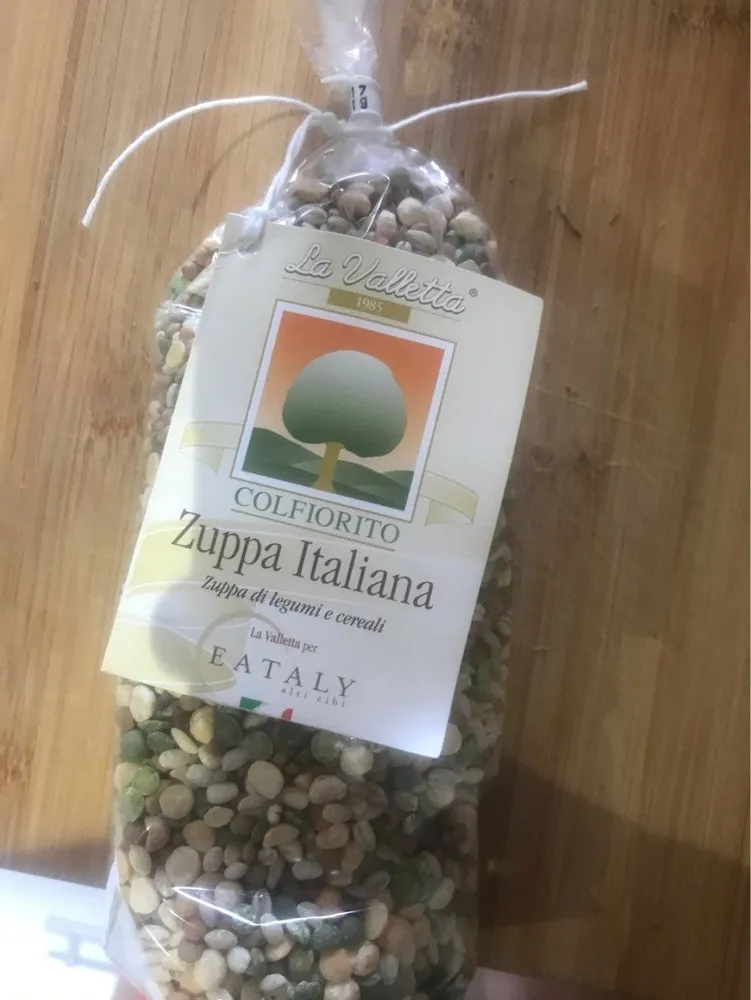 Zuppa italiana di legumi e cereali