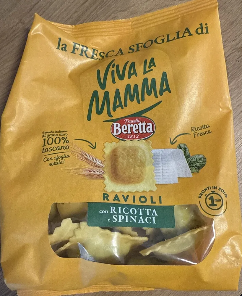 Ravioli con Ricotta e Spinaci