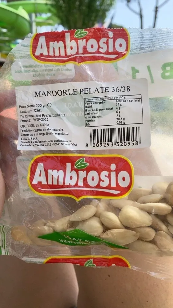 Mandorle pelate 36/38