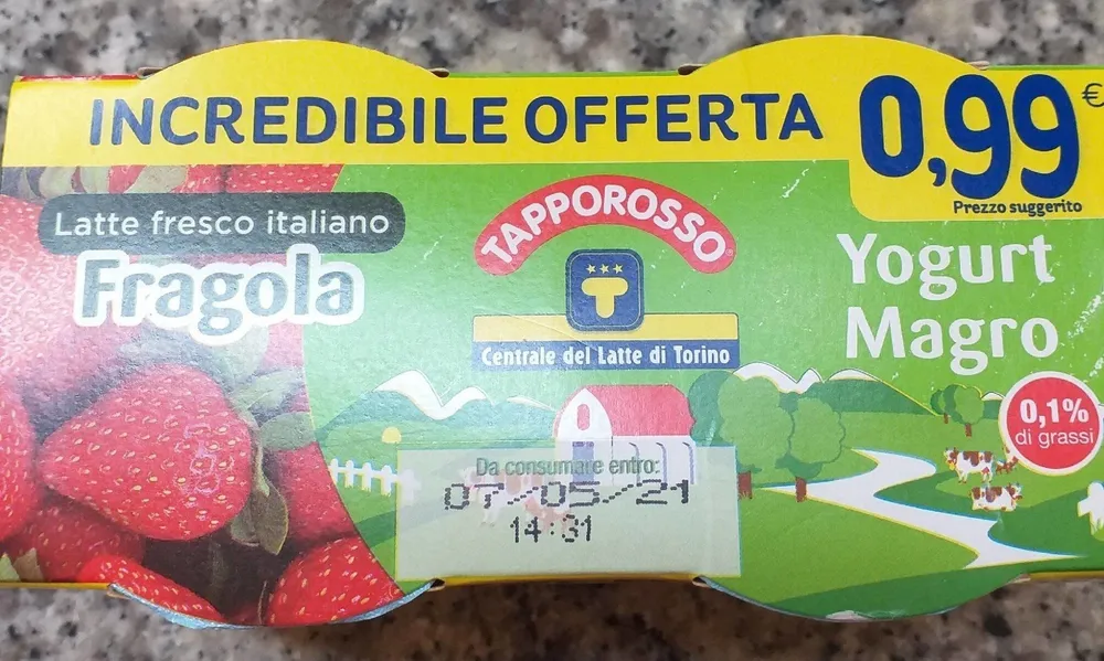 Yogurt magro  fragola