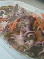 Salade de petits poulpes à l'huile