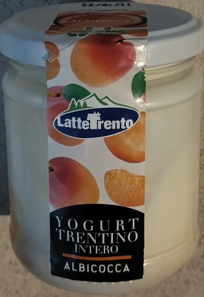 Yogurt Trentino intero albicocca