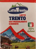 Latte UHT parzialmente scremato