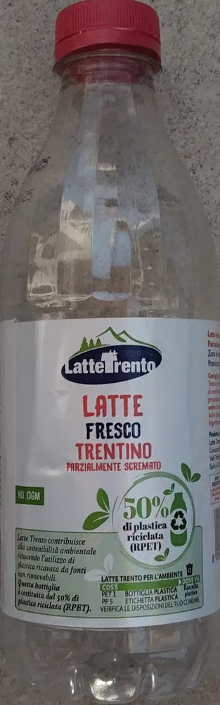 Latte fresco Trentino parzialmente scremato