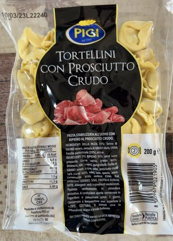 Tortellini con prosciutto crudo