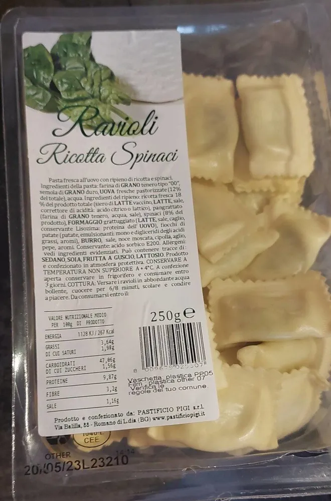 Ravioli ricotta e spinaci