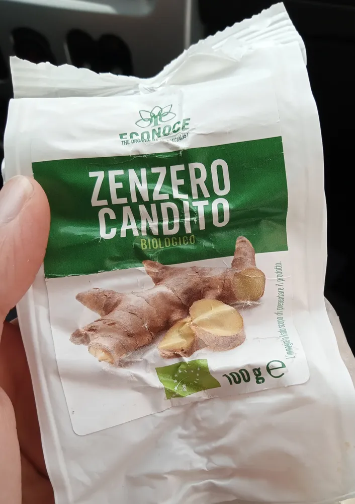 zenzero candito