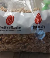 Noci sgusciate mezze