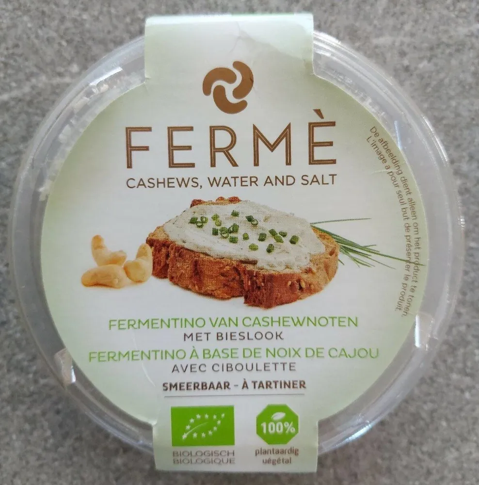 Fermentino à base de noix de cajou avec ciboulette